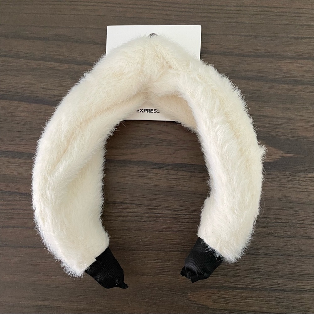 Faux Fur Knotted Headband